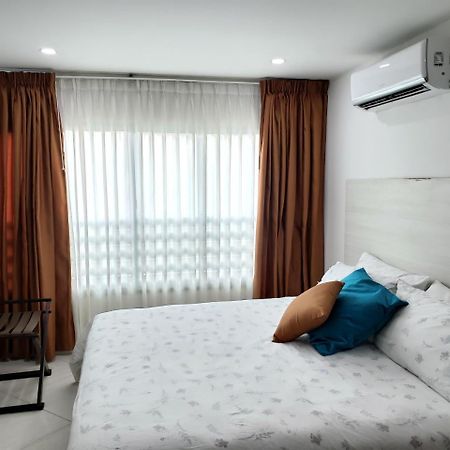 Hotel Radoa El Banco  Esterno foto