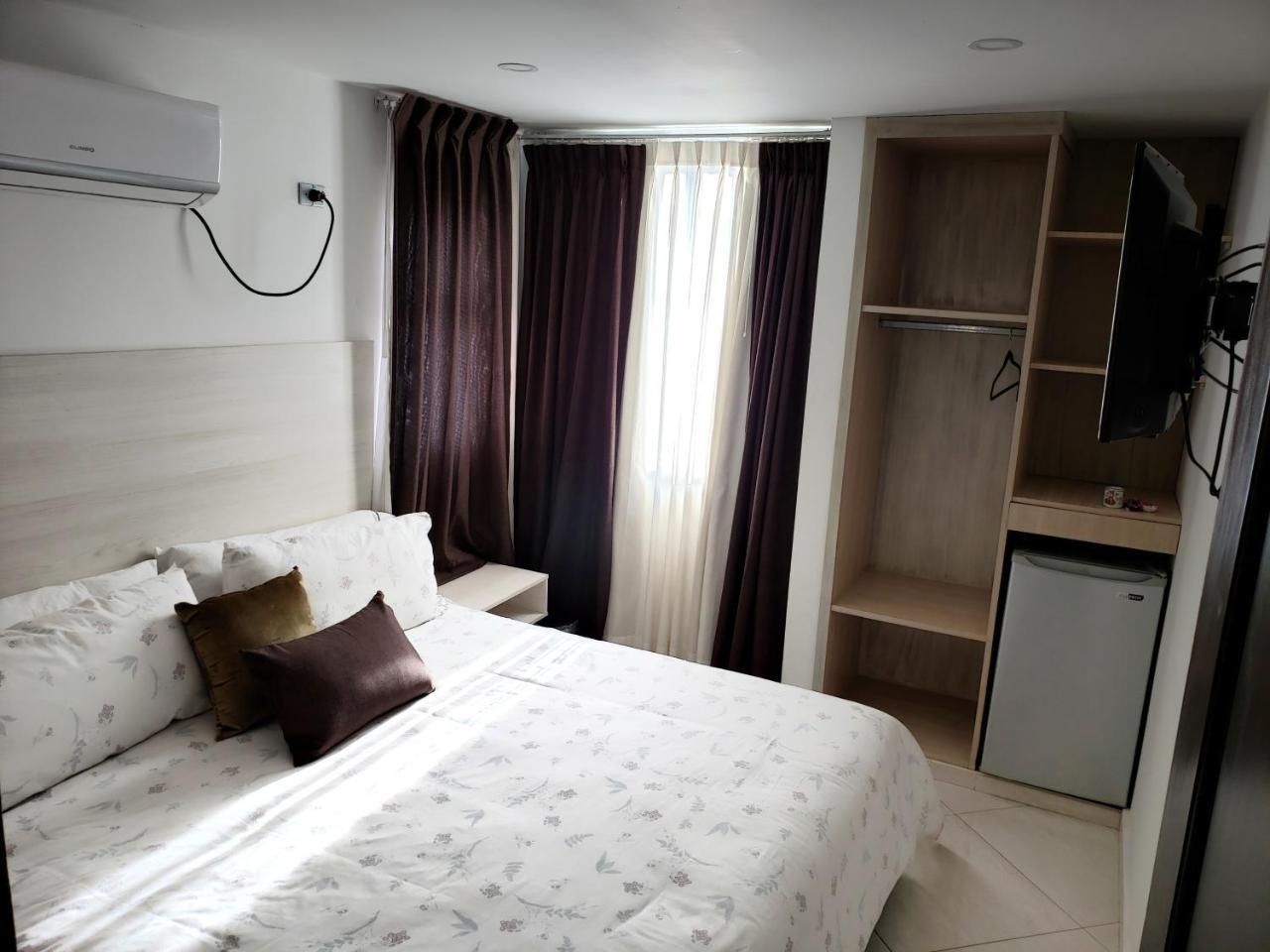 Hotel Radoa El Banco  Esterno foto